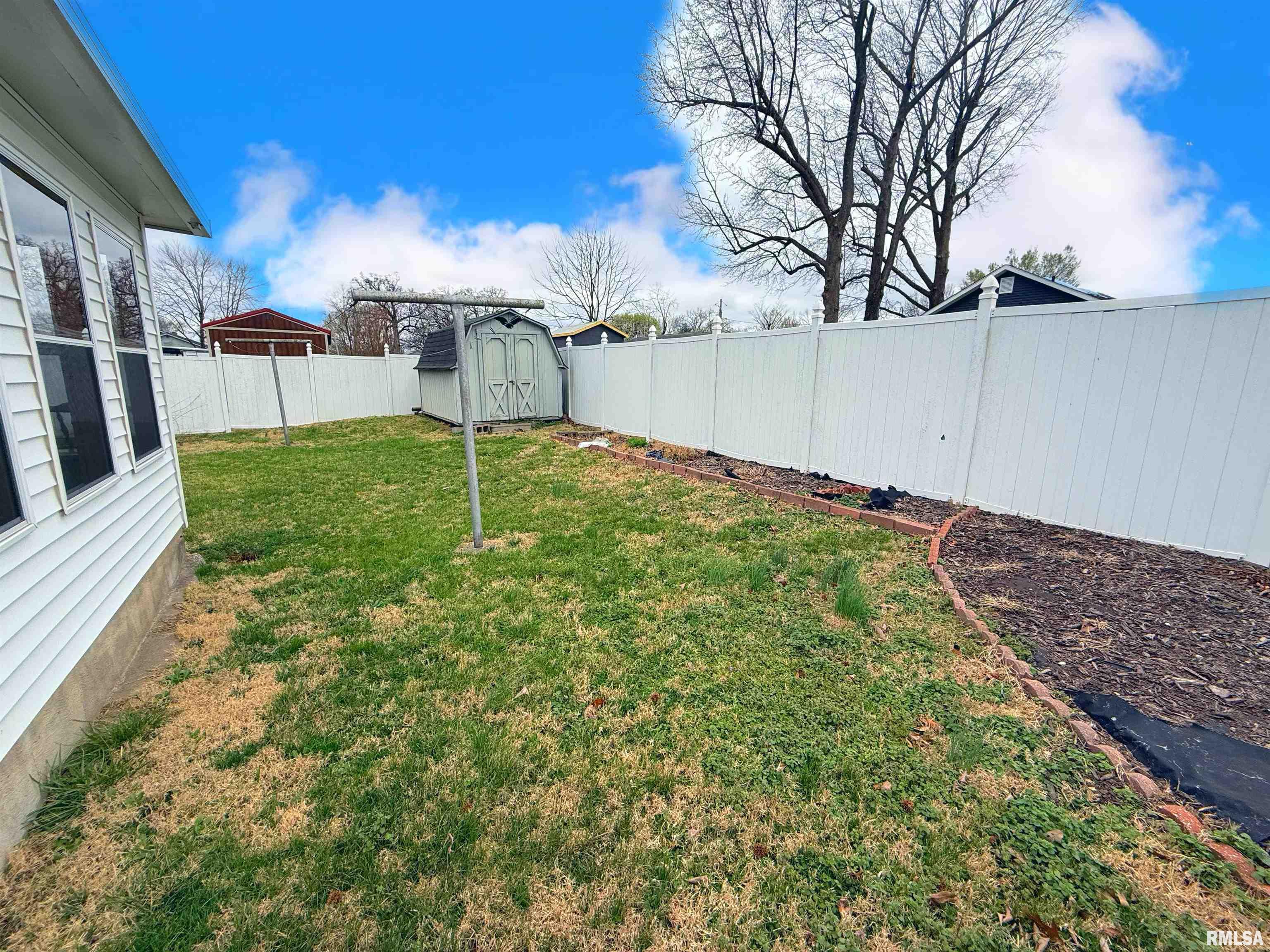 101 S 22nd Street, Herrin, Illinois image 19