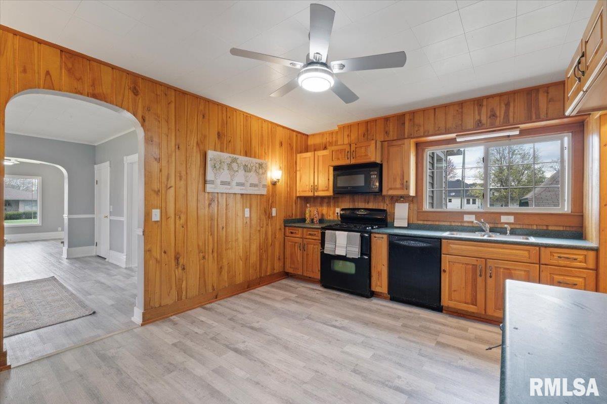 608 S Oakwood Avenue, Geneseo, Illinois image 14