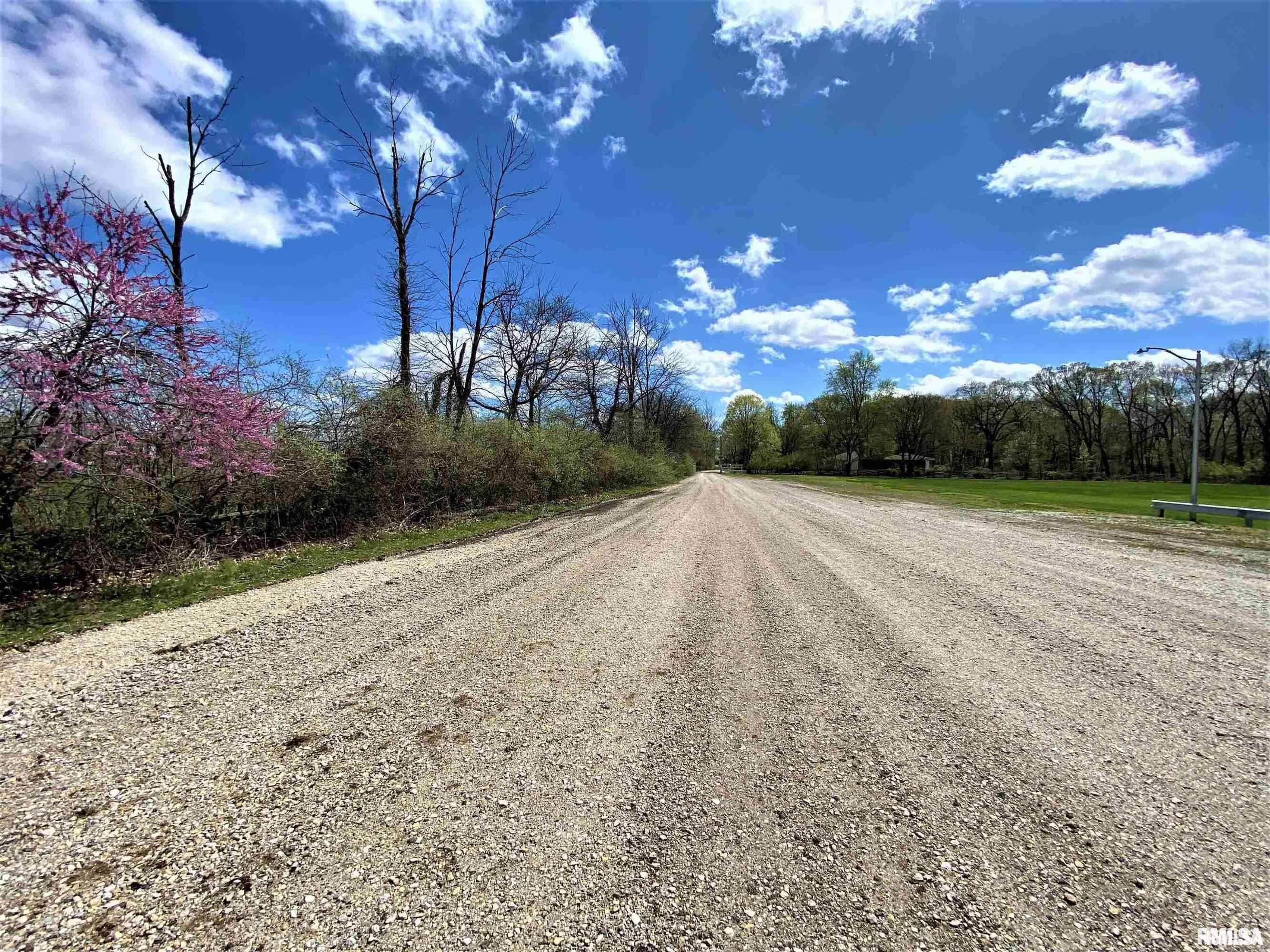 1839 1/2 Highview Road, East Peoria, Illinois image 16