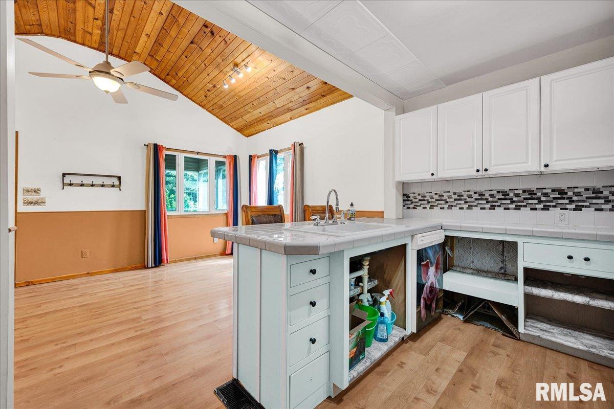 310 N 5th Street, Dunlap, Illinois image 7