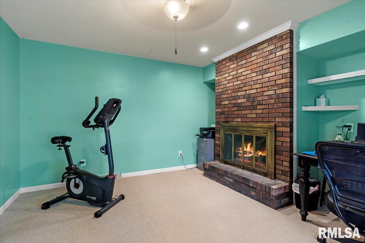 3108 Victoria Drive, Springfield, Illinois image 10