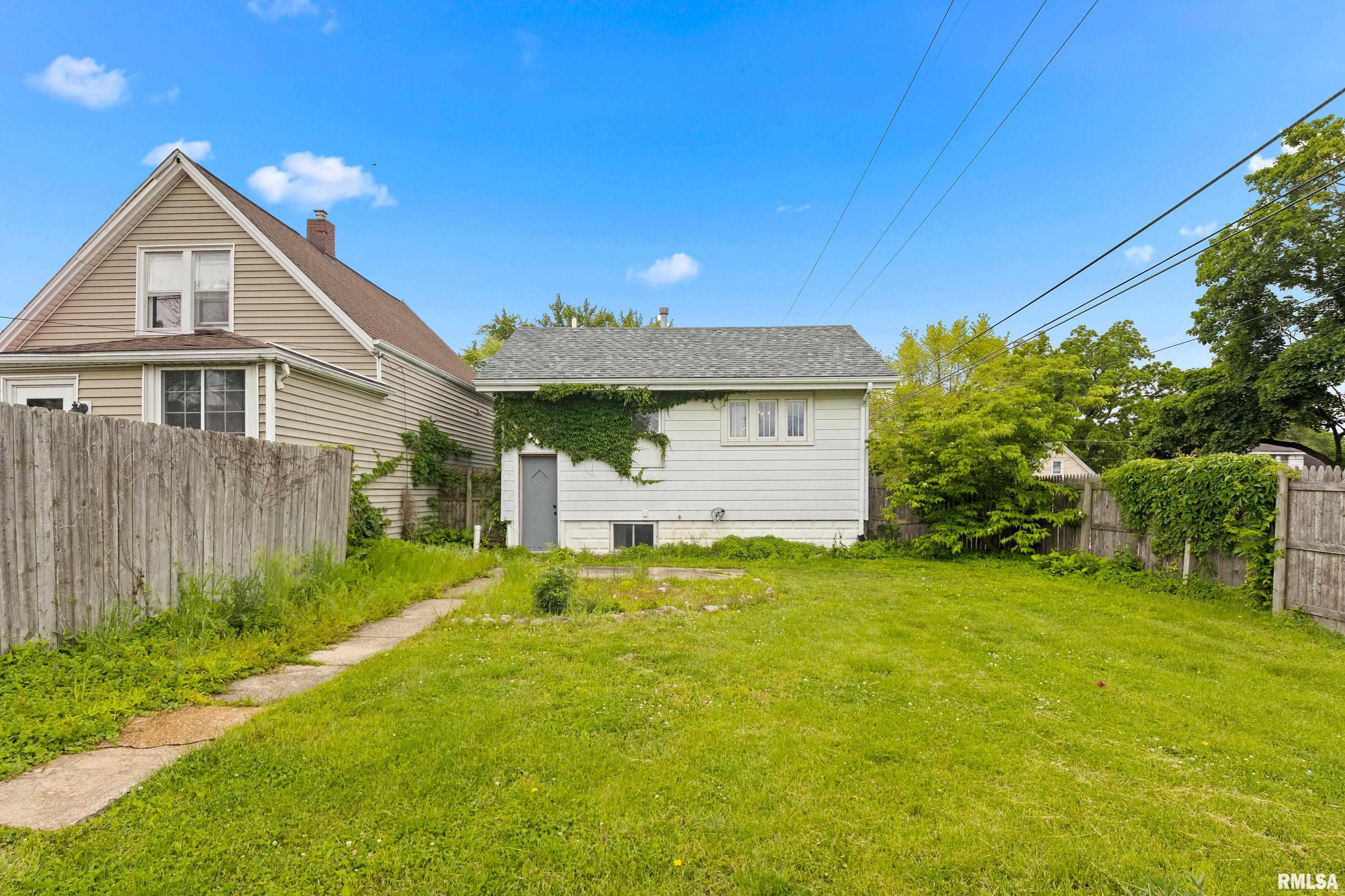 1201 E Hines Avenue, Peoria Heights, Illinois image 3