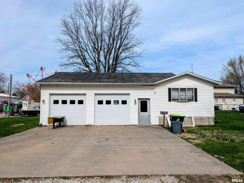 Photo of 565 N HARRISON Street, Bushnell, IL 61422 (MLS # PA1265598)