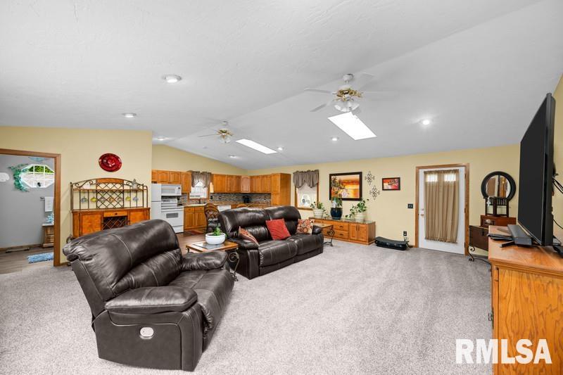 1005 17th Street, Port Byron, Illinois image 13