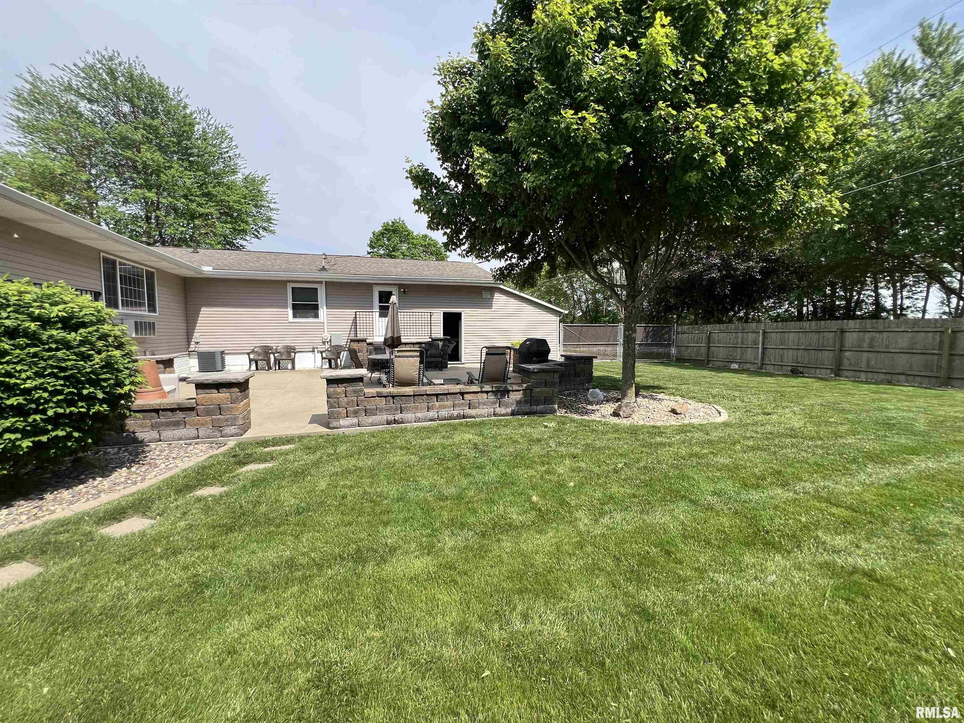 1005 17th Street, Port Byron, Illinois image 30