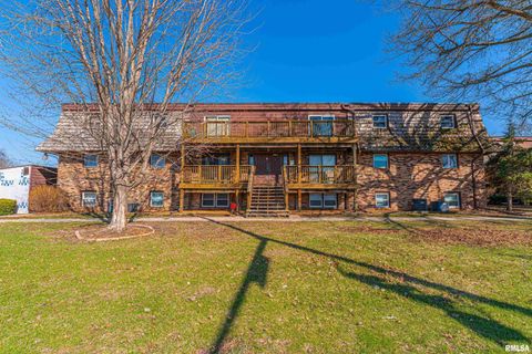 Condo For Sale - 2900 Taylor Avenue #4<br/> Sangamon County, Springfield, IL 62703