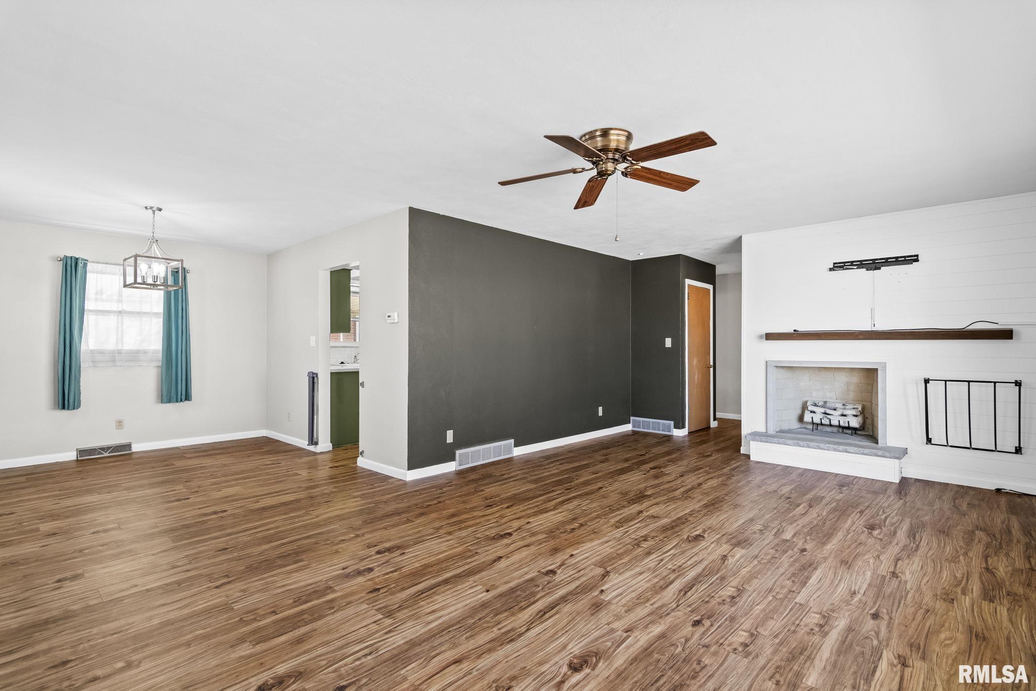 2604 Arlington Drive, Springfield, Illinois image 7