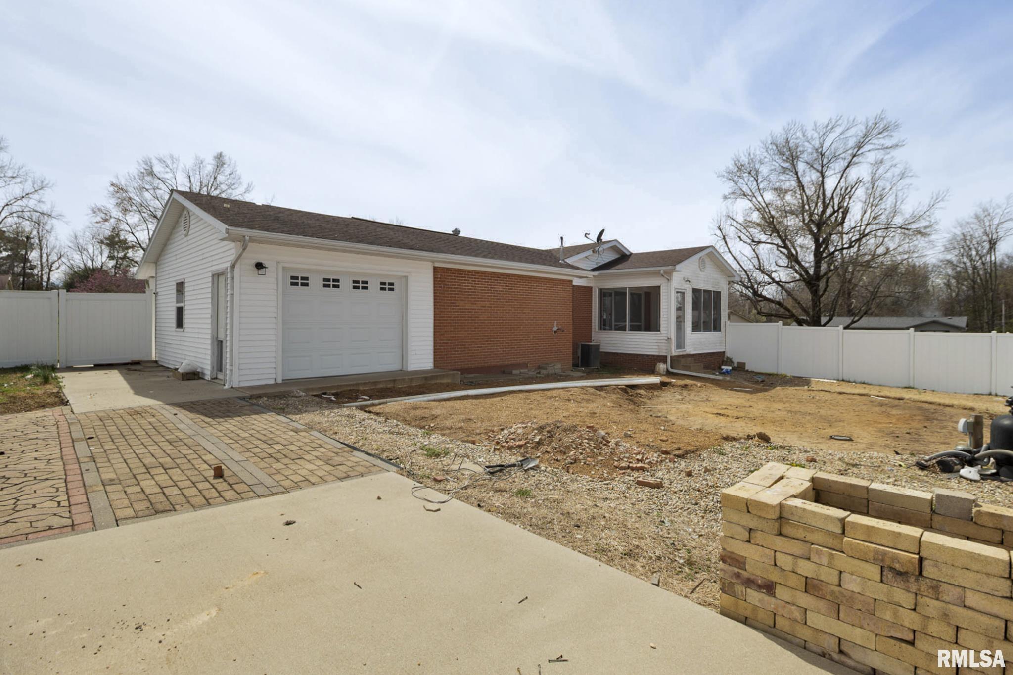 600 Indian Hill Drive, Herrin, Illinois image 25