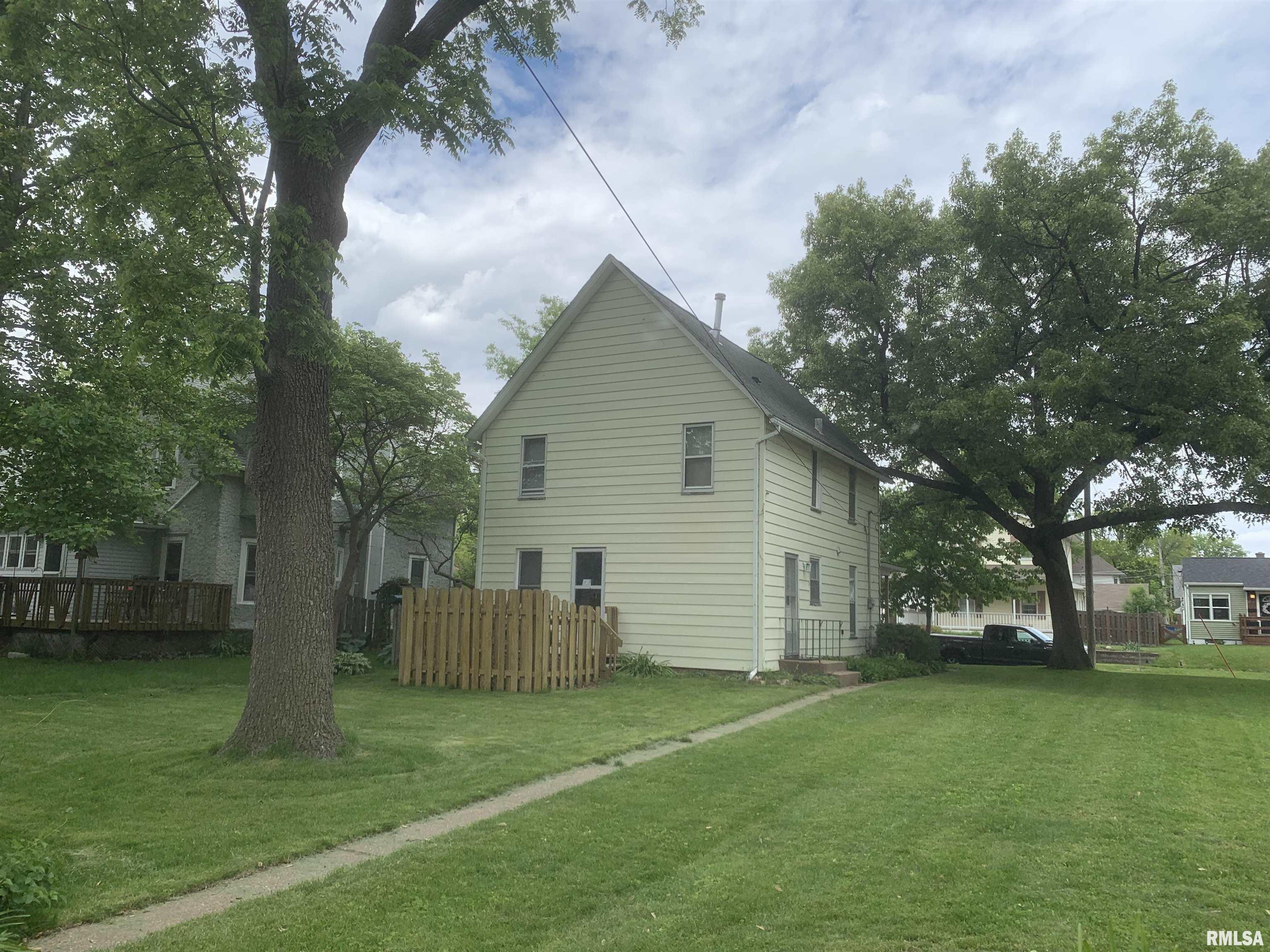 1424 29th Avenue, Moline, Illinois image 6