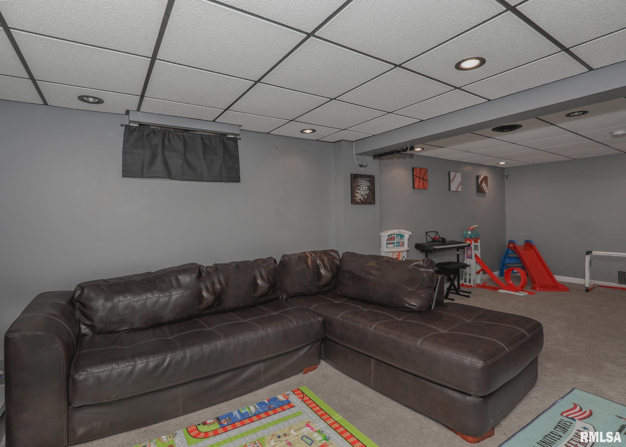 1407 53rd Street, Moline, Illinois image 28