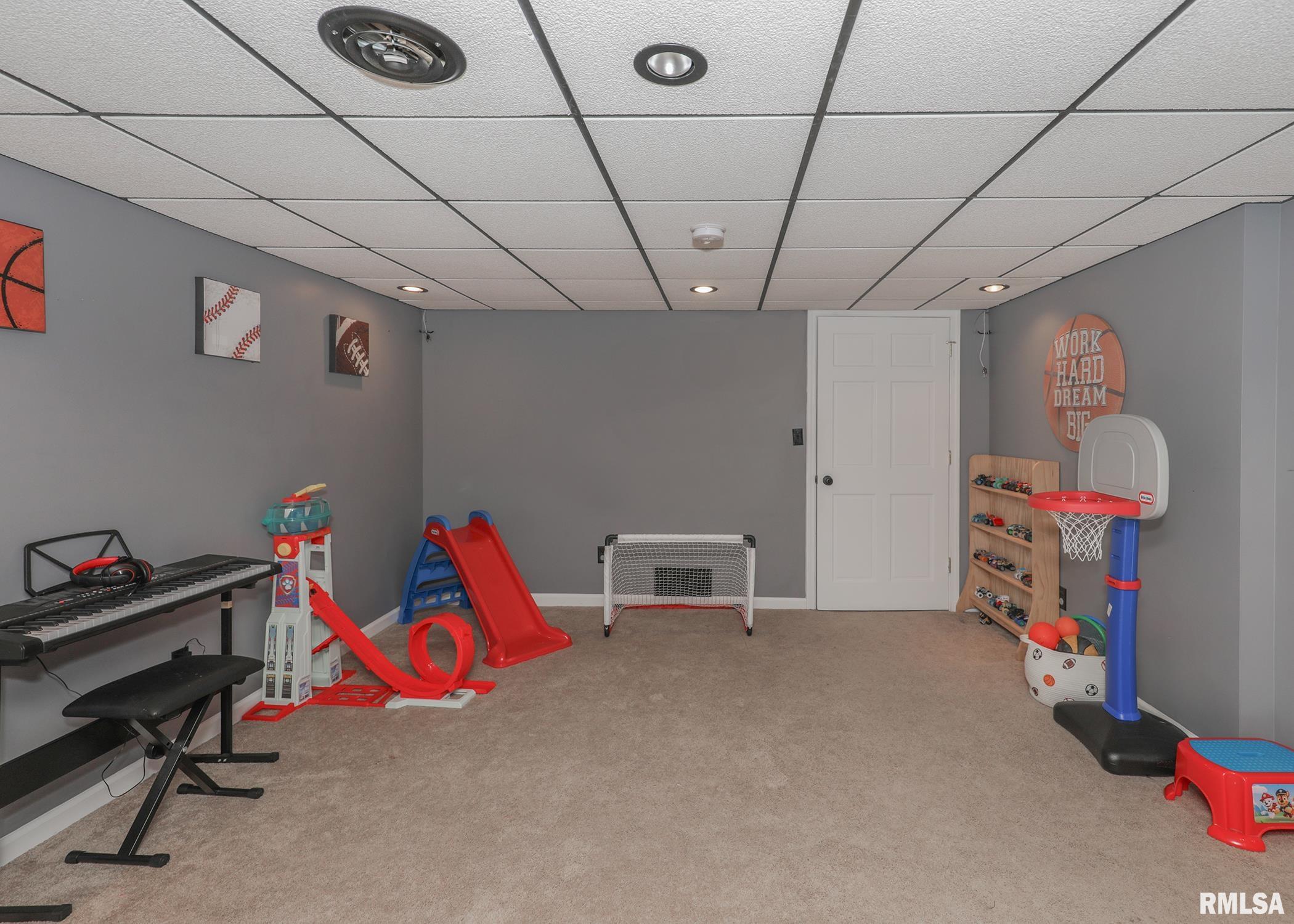 1407 53rd Street, Moline, Illinois image 29
