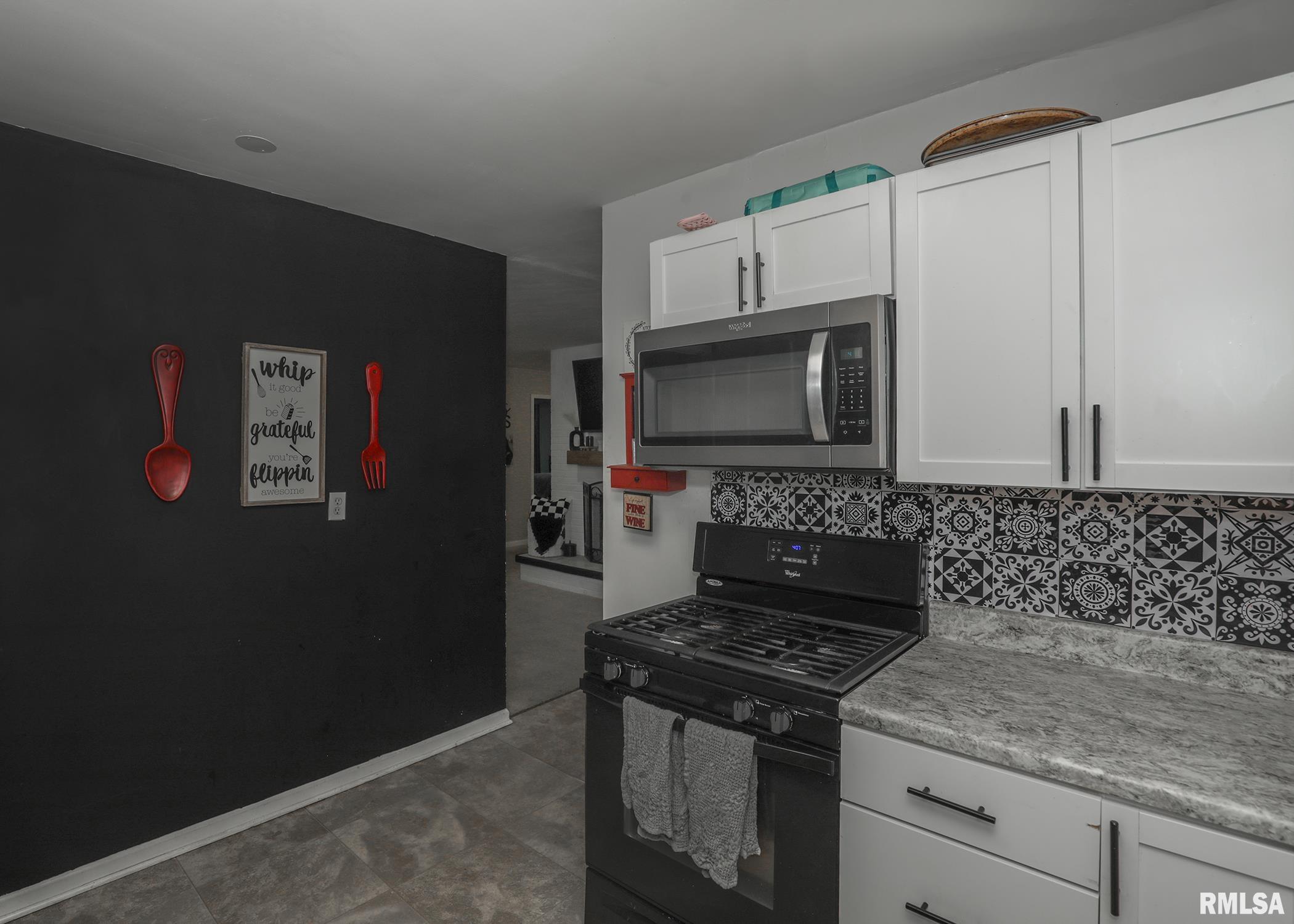 1407 53rd Street, Moline, Illinois image 15