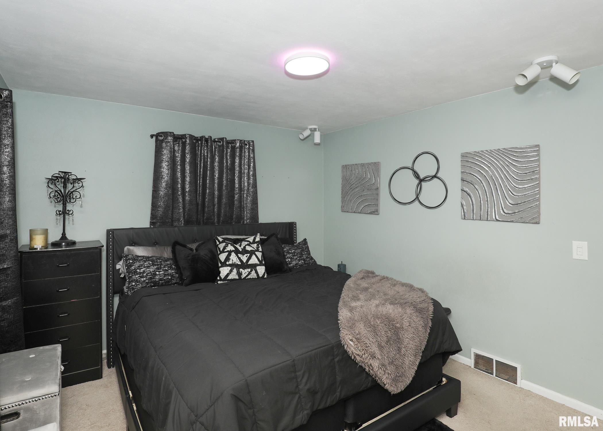 1407 53rd Street, Moline, Illinois image 19