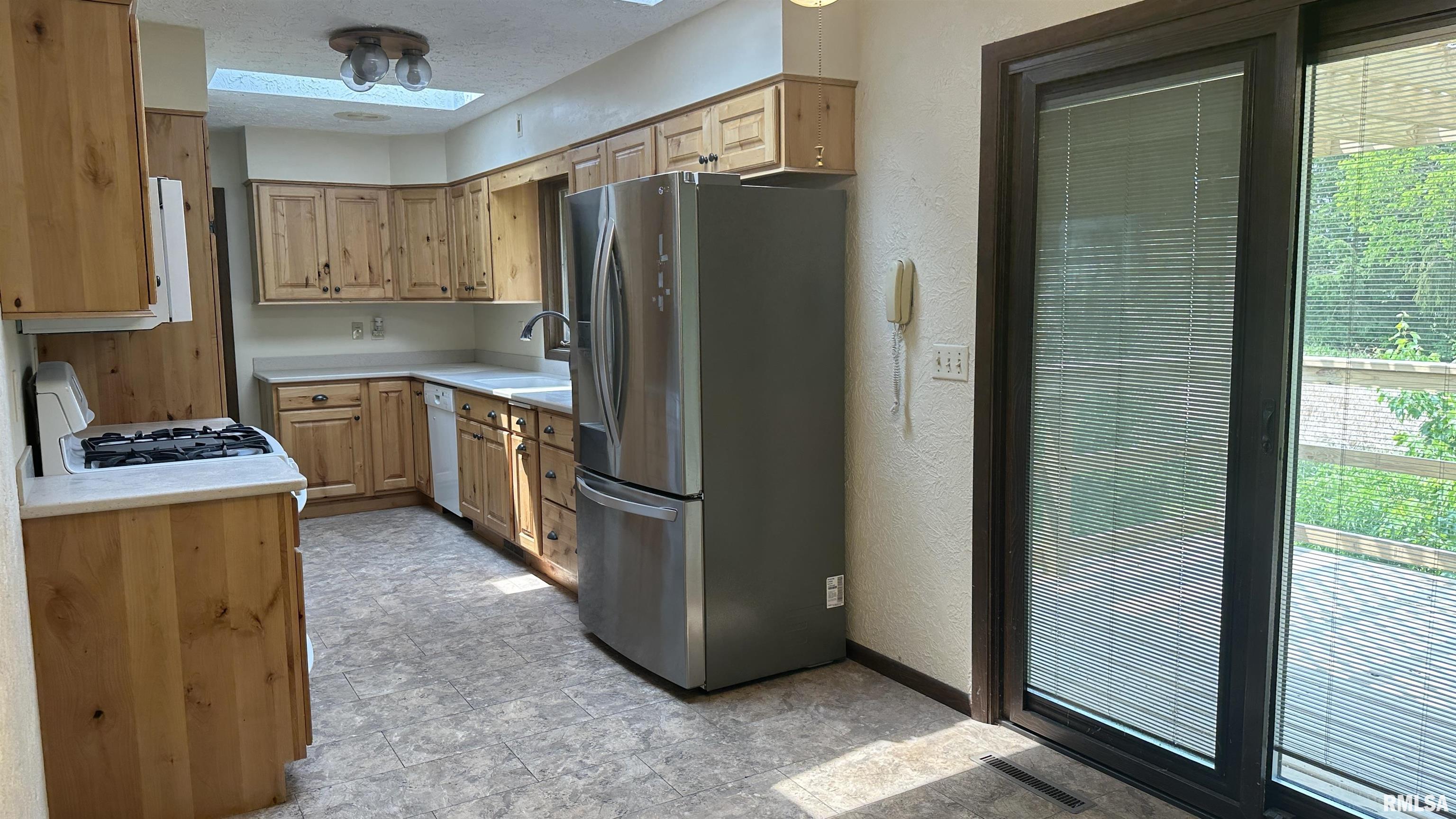 3190 27th Street, Milan, Illinois image 9
