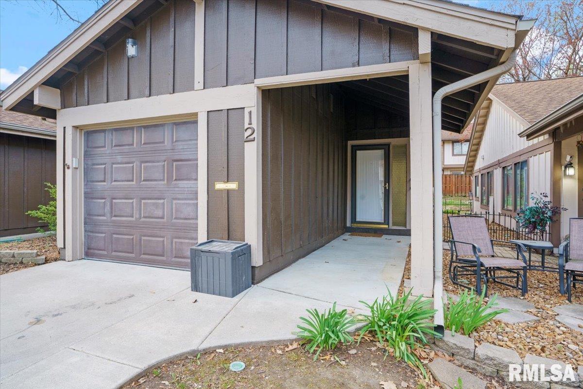 12 Redwood Lane, Springfield, Illinois image 3