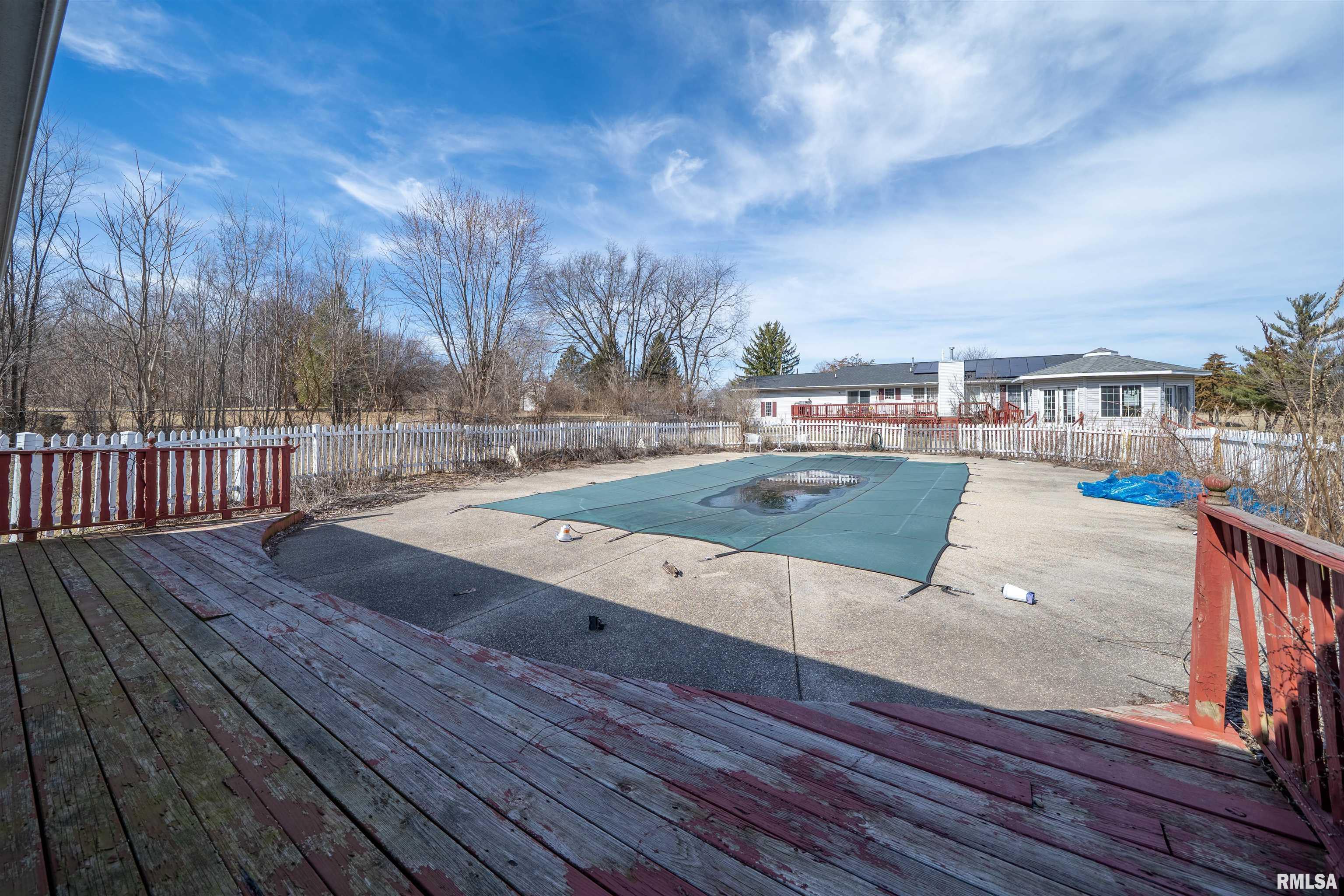 2268 E Knox Street, Galesburg, Illinois image 49