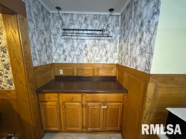 317 7th Avenue North, Clinton, Iowa image 8