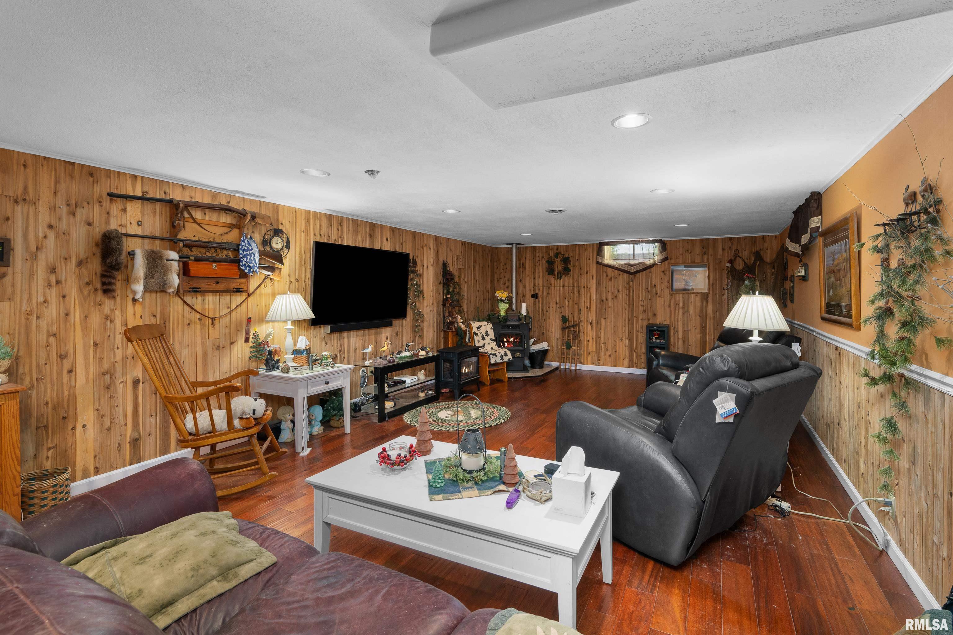 21780 Great River Road, Le Claire, Iowa image 20