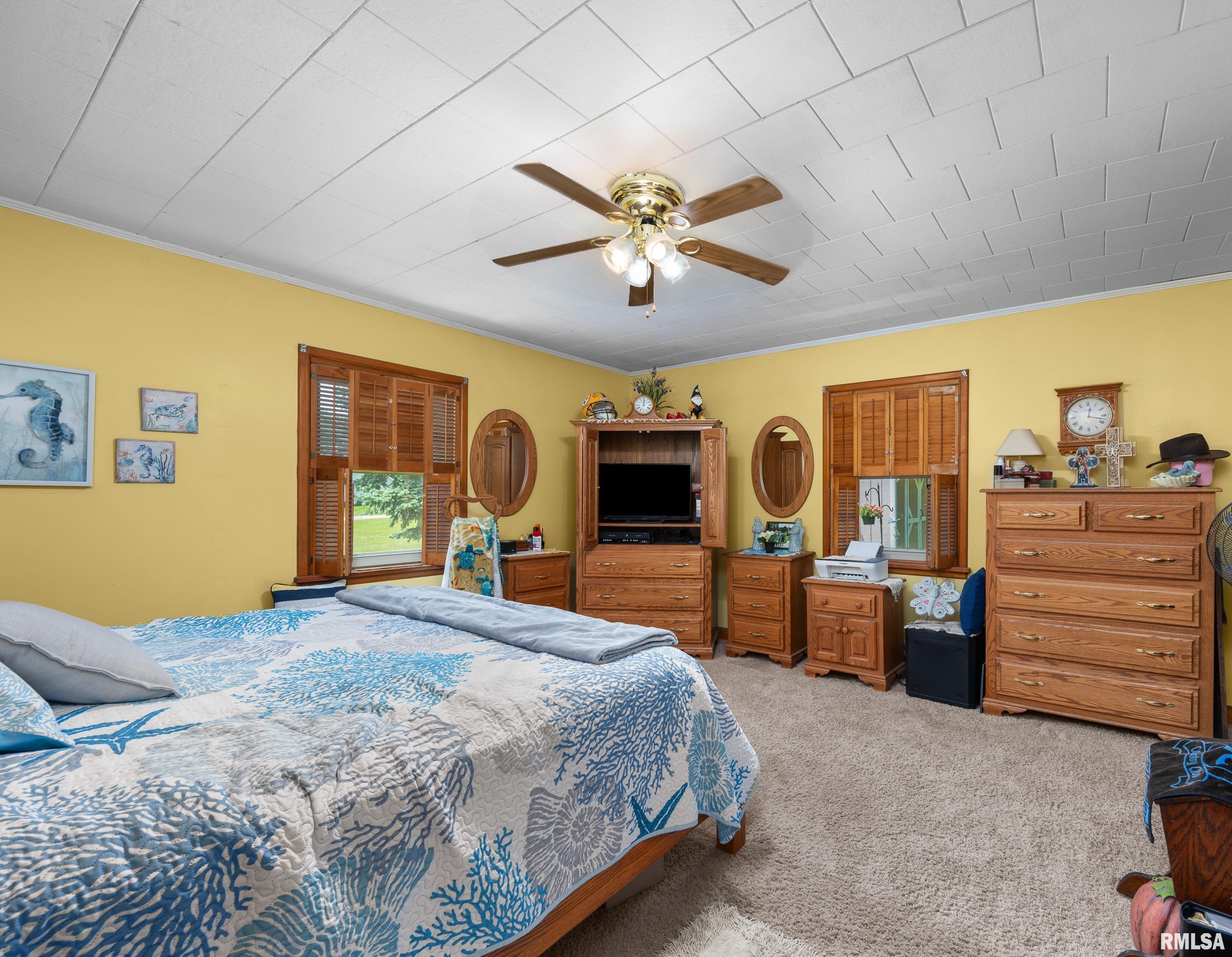 21780 Great River Road, Le Claire, Iowa image 16
