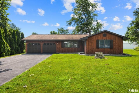 Homes For Sale - 288 Sheffield Road<br/> Groveland, IL 61535