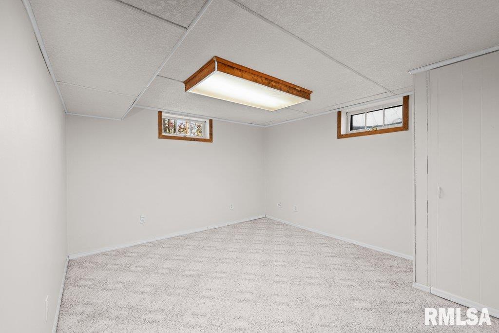 2605 Pacific Street, Davenport, Iowa image 22