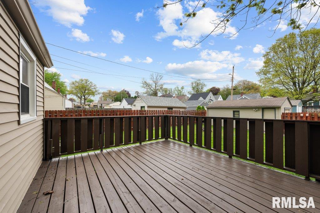 2605 Pacific Street, Davenport, Iowa image 26