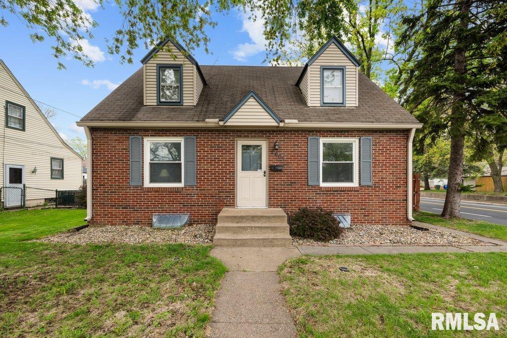 2605 Pacific Street, Davenport, Iowa image 1