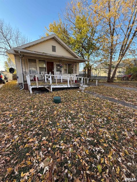 Homes For Sale - 2129 N 16th Street<br/> Sangamon County, Springfield, IL 62702