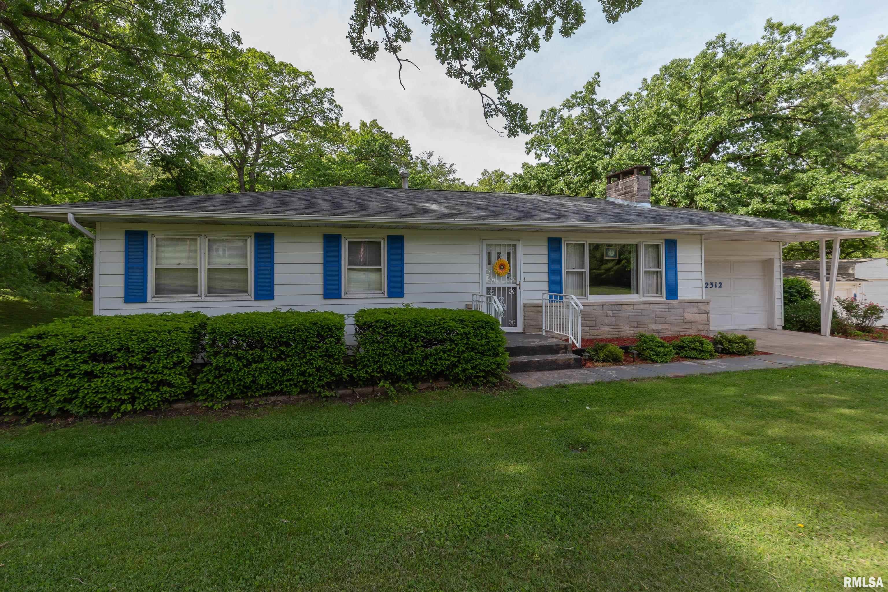 12312 Niabi Zoo Road, Coal Valley, Illinois image 1