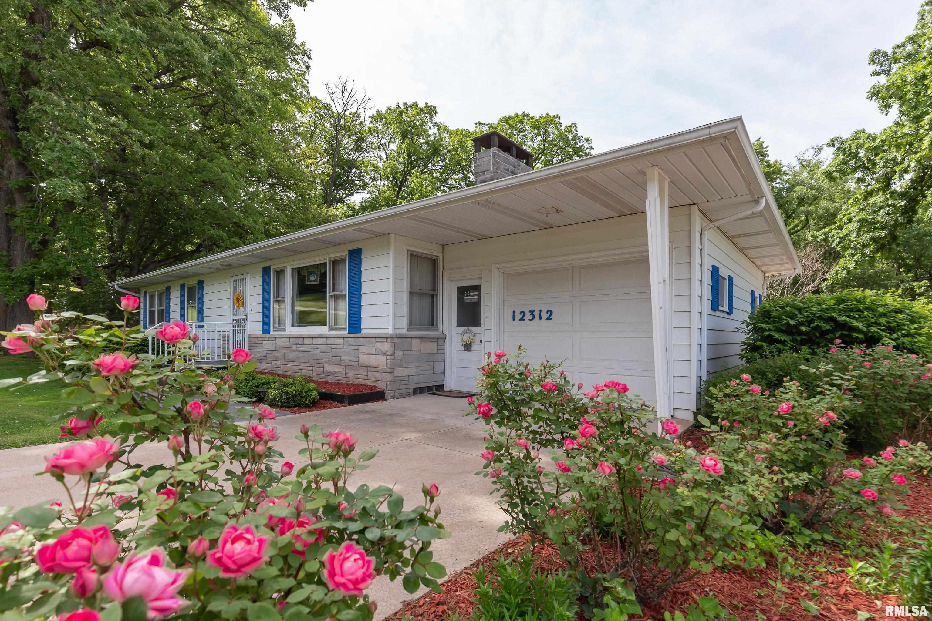 12312 Niabi Zoo Road, Coal Valley, Illinois image 3
