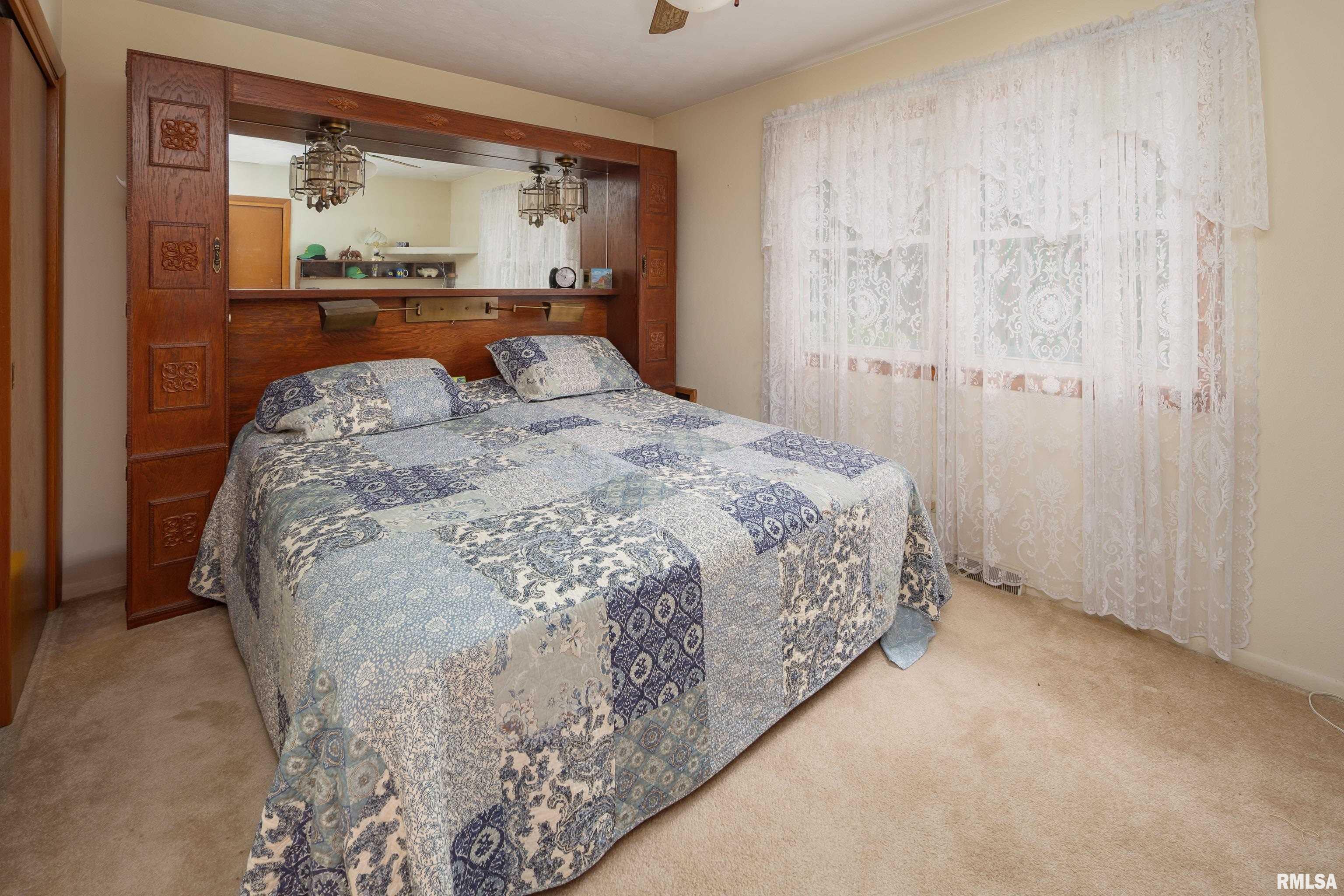 12312 Niabi Zoo Road, Coal Valley, Illinois image 33