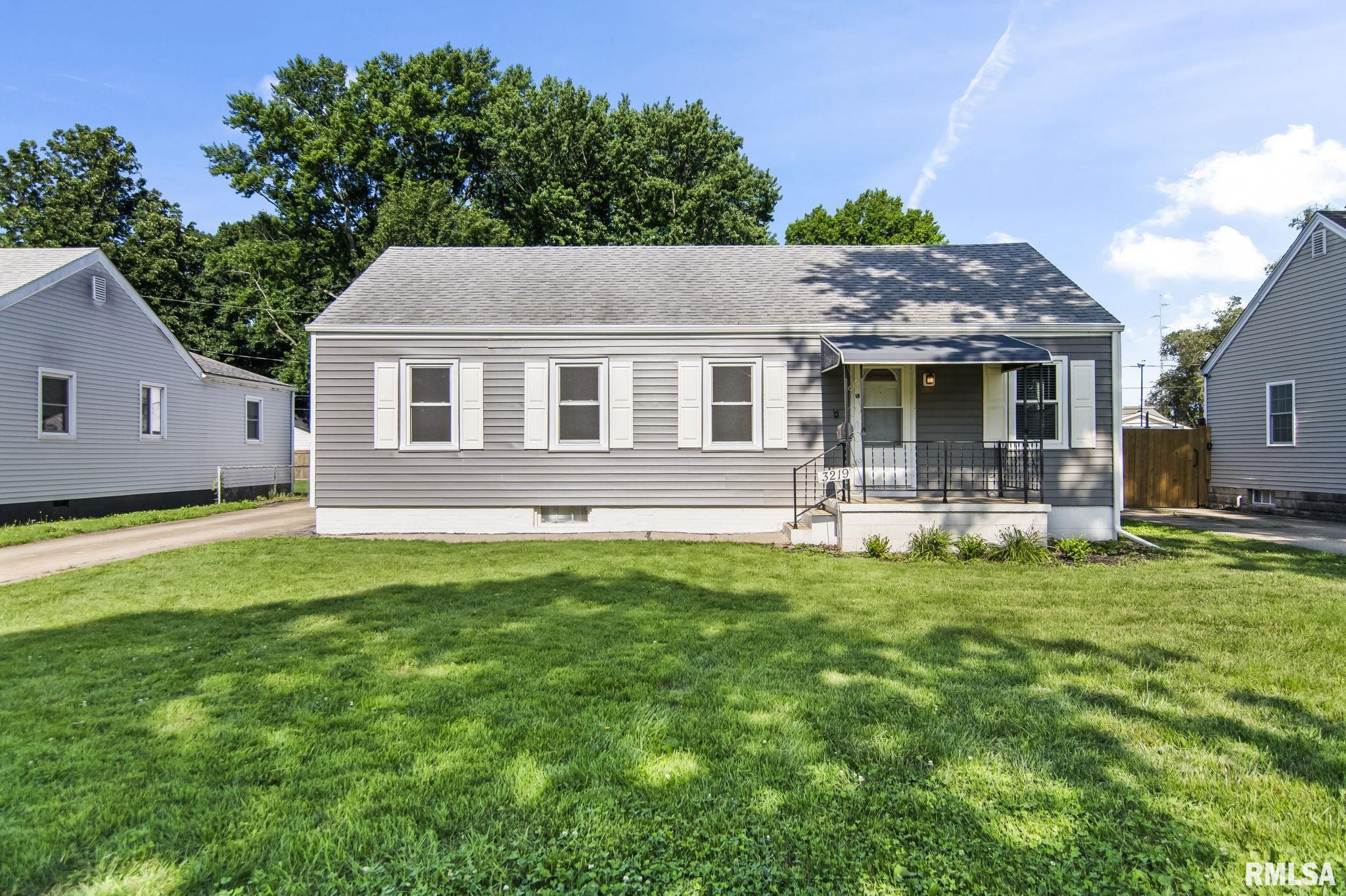 Photo 1 of 36 — 3219 BUTLER Street, Springfield, IL 62703