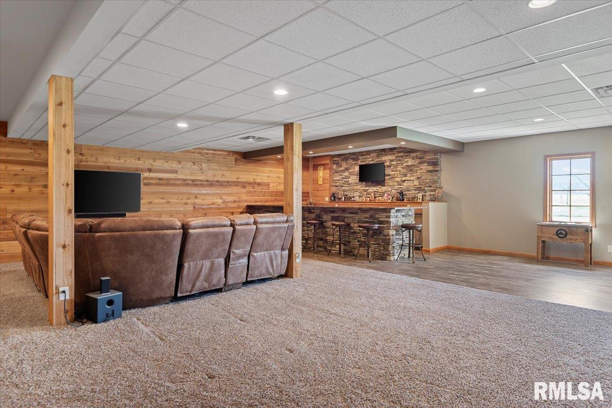495 S Griffith Creek Road, Mechanicsburg, Illinois image 42
