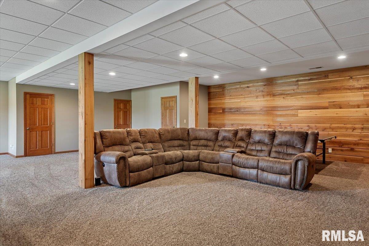 495 S Griffith Creek Road, Mechanicsburg, Illinois image 44