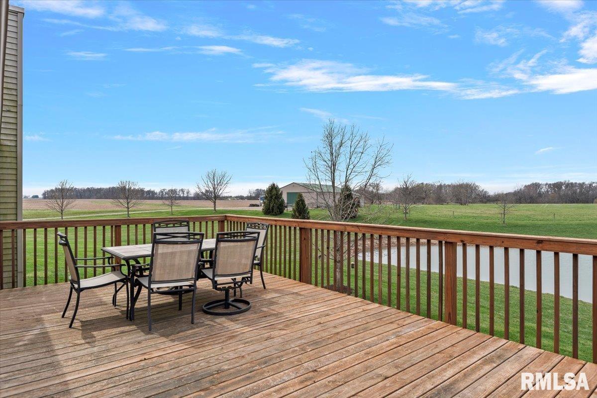 495 S Griffith Creek Road, Mechanicsburg, Illinois image 49