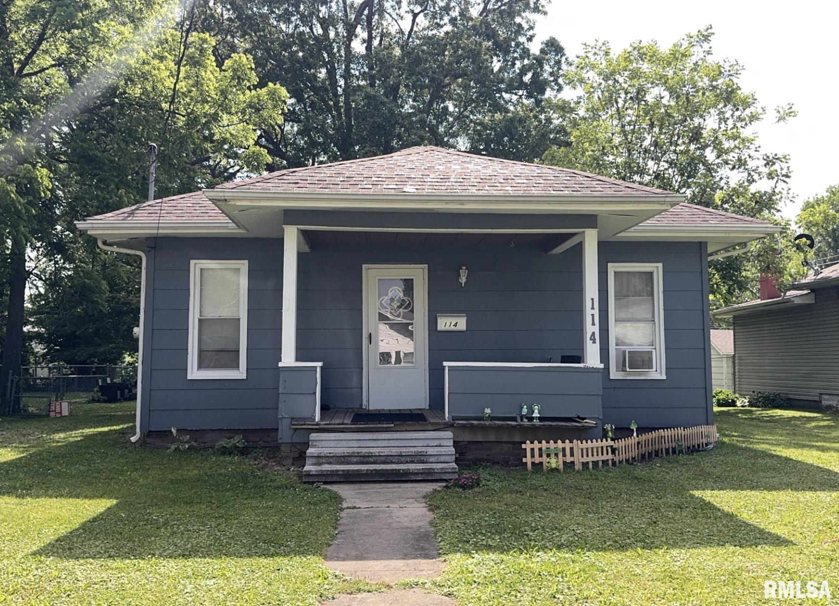 114 S 9th Street, Benton, Illinois image 2