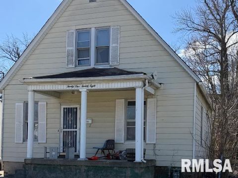 Homes For Sale - 2128 E Capitol Avenue<br/> Sangamon County, Springfield, IL 62703