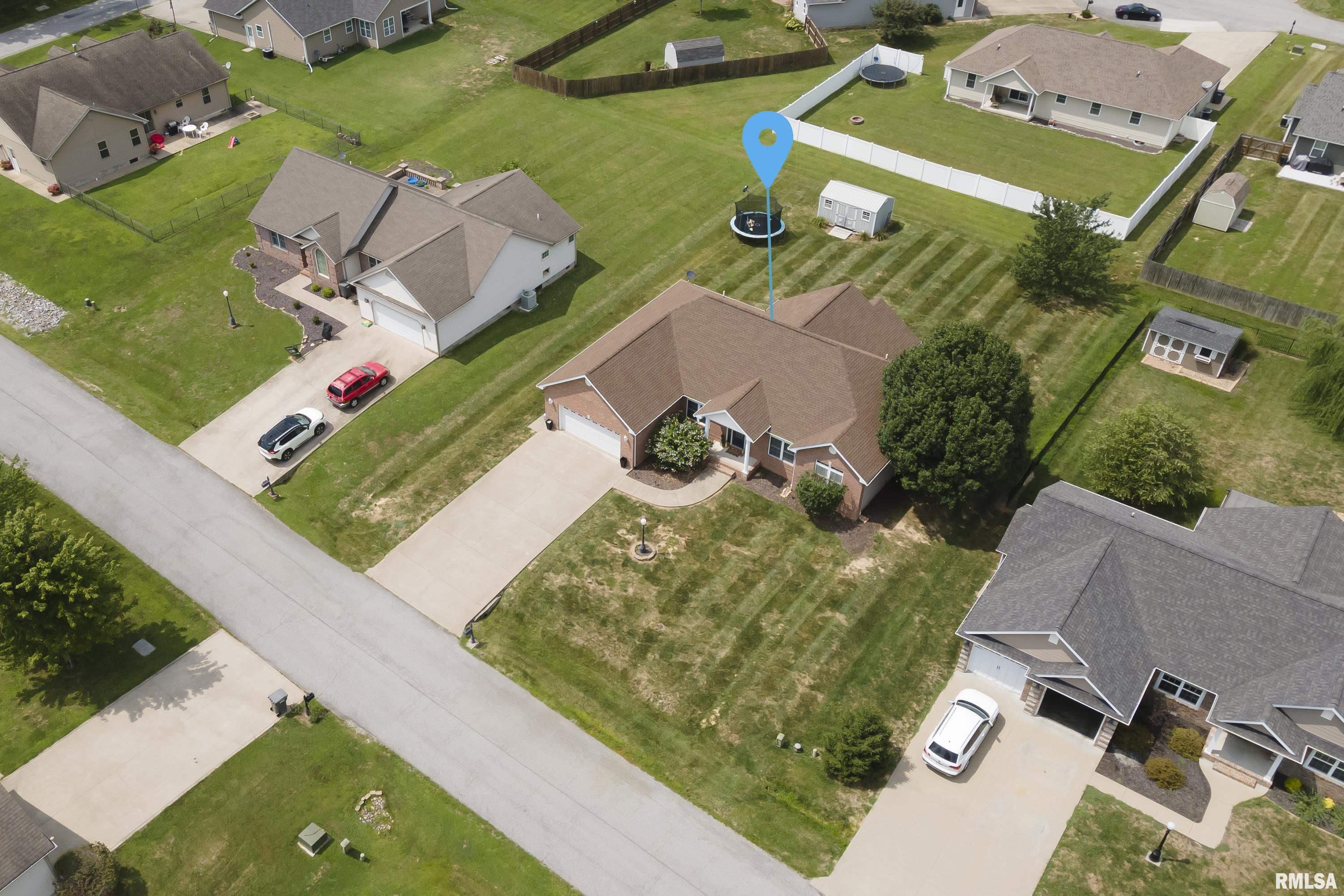 1302 Sunrise Drive, Carterville, Illinois image 31