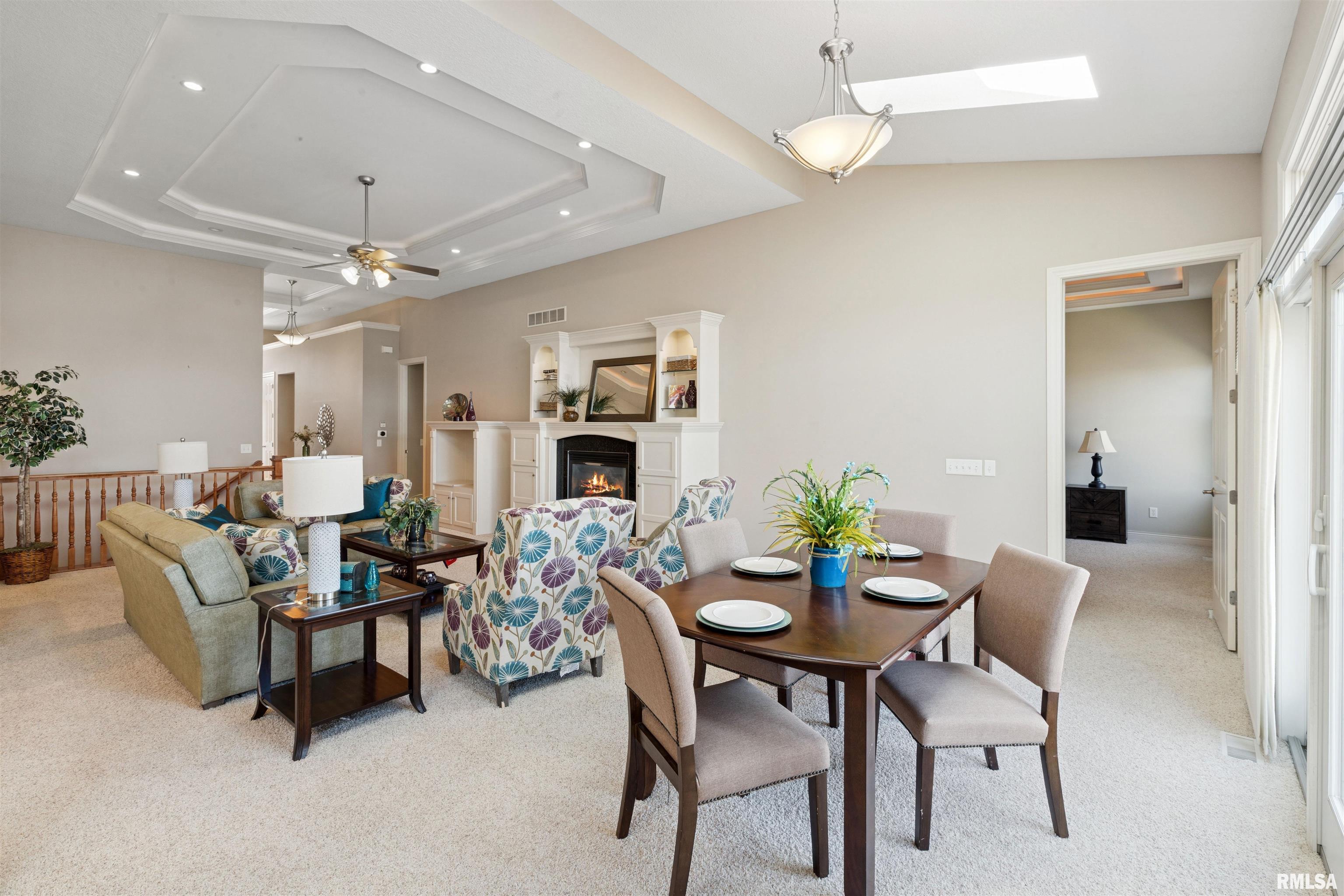 3164 Meridith Way, Bettendorf, Iowa image 14