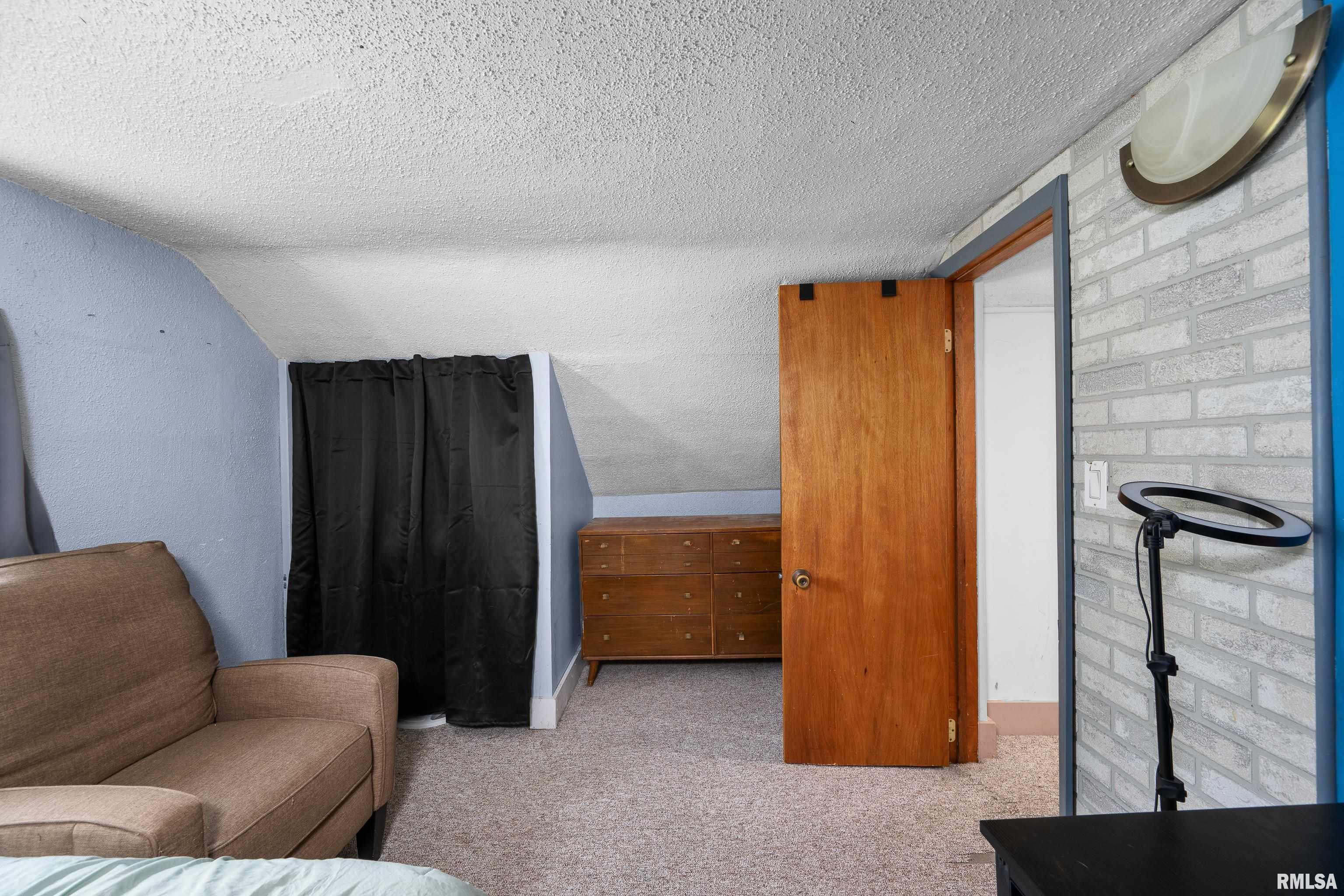 411 Cherry Street, Port Byron, Illinois image 15