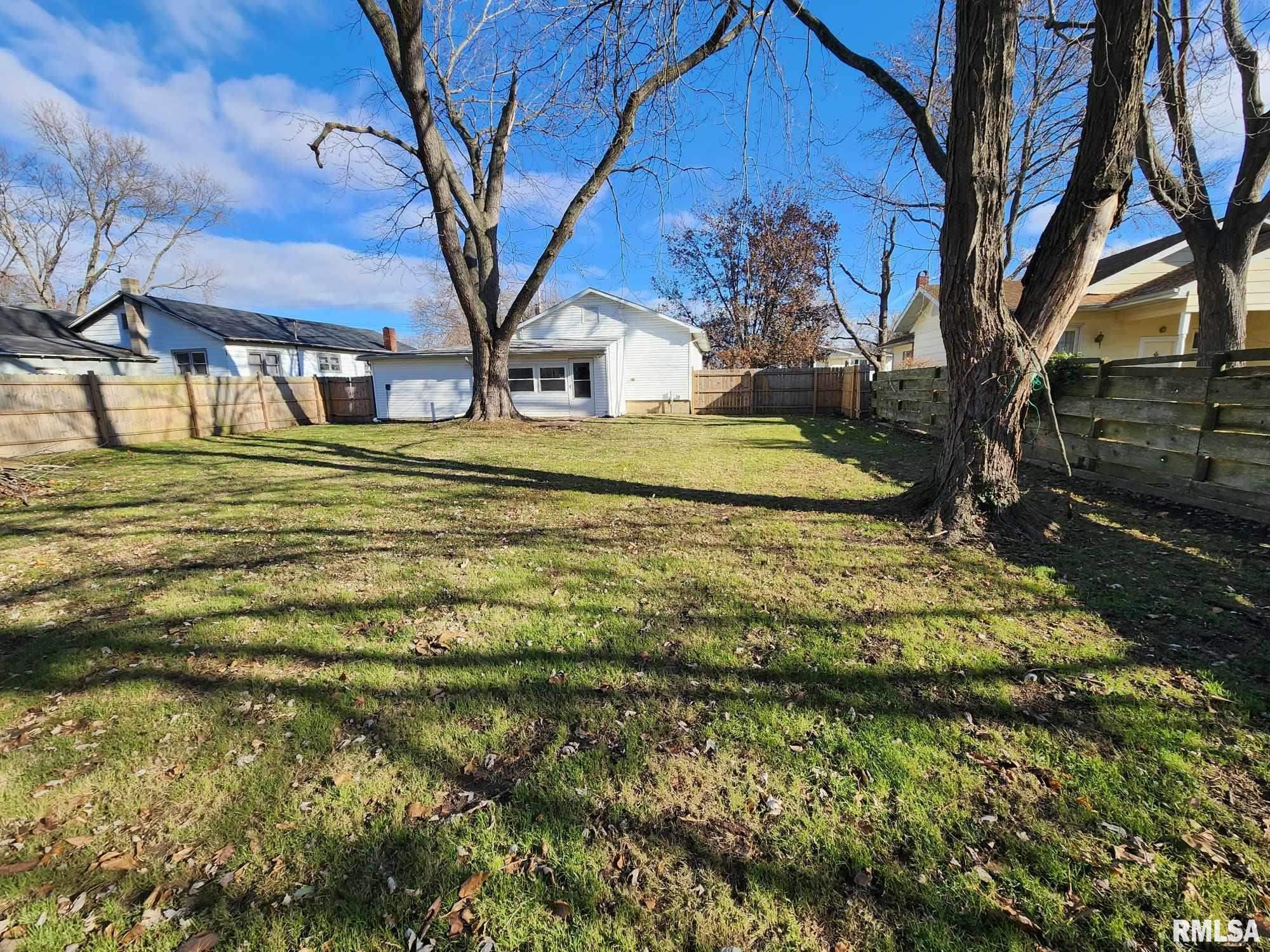 1003 Glendale Street, Benton, Illinois image 7