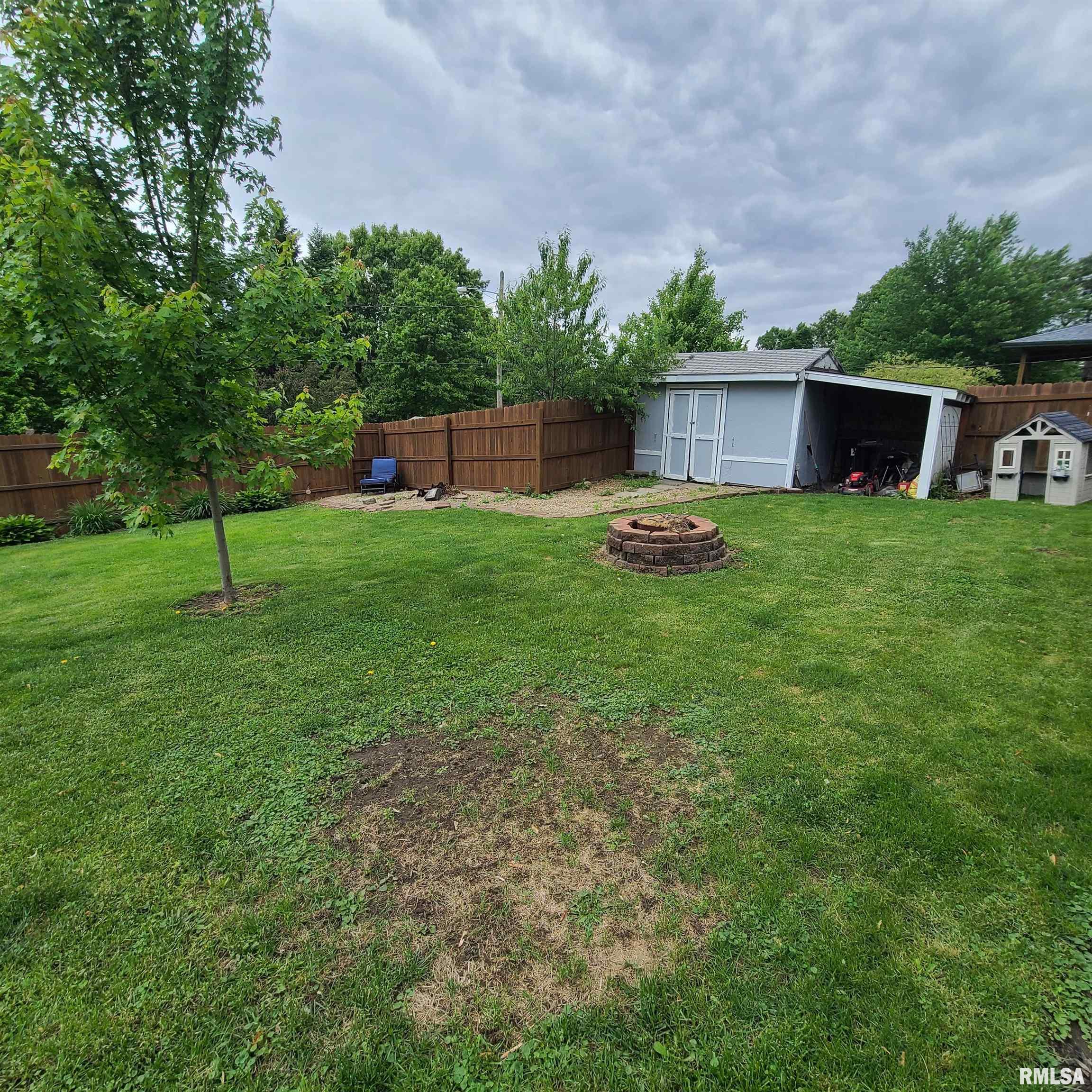 107 Division Street, East Galesburg, Illinois image 12