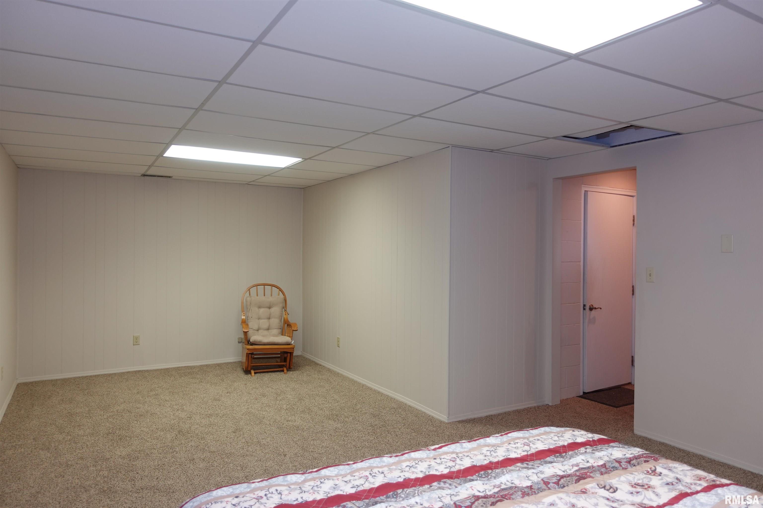 255 S Soangetaha Road, Galesburg, Illinois image 39