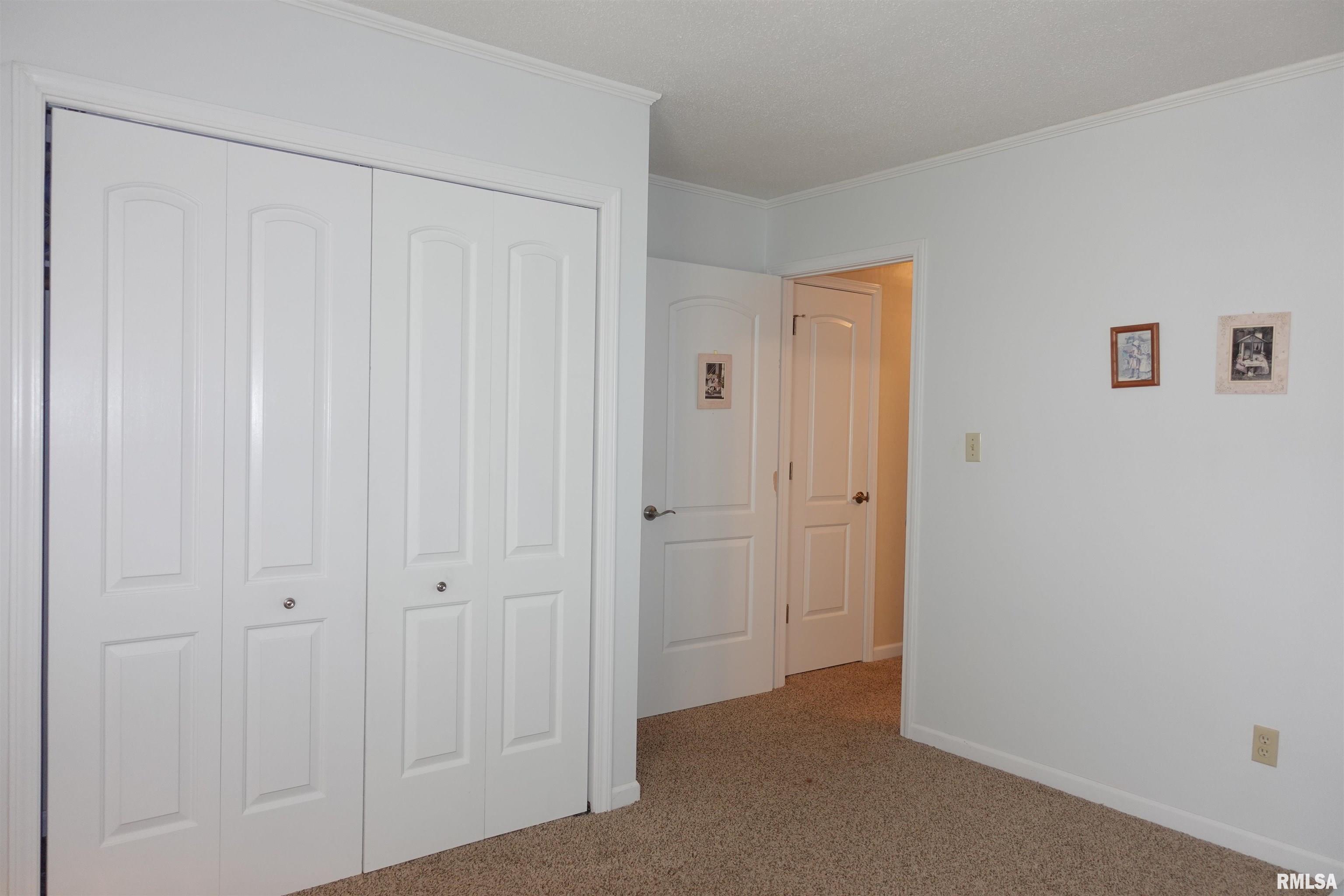 255 S Soangetaha Road, Galesburg, Illinois image 32