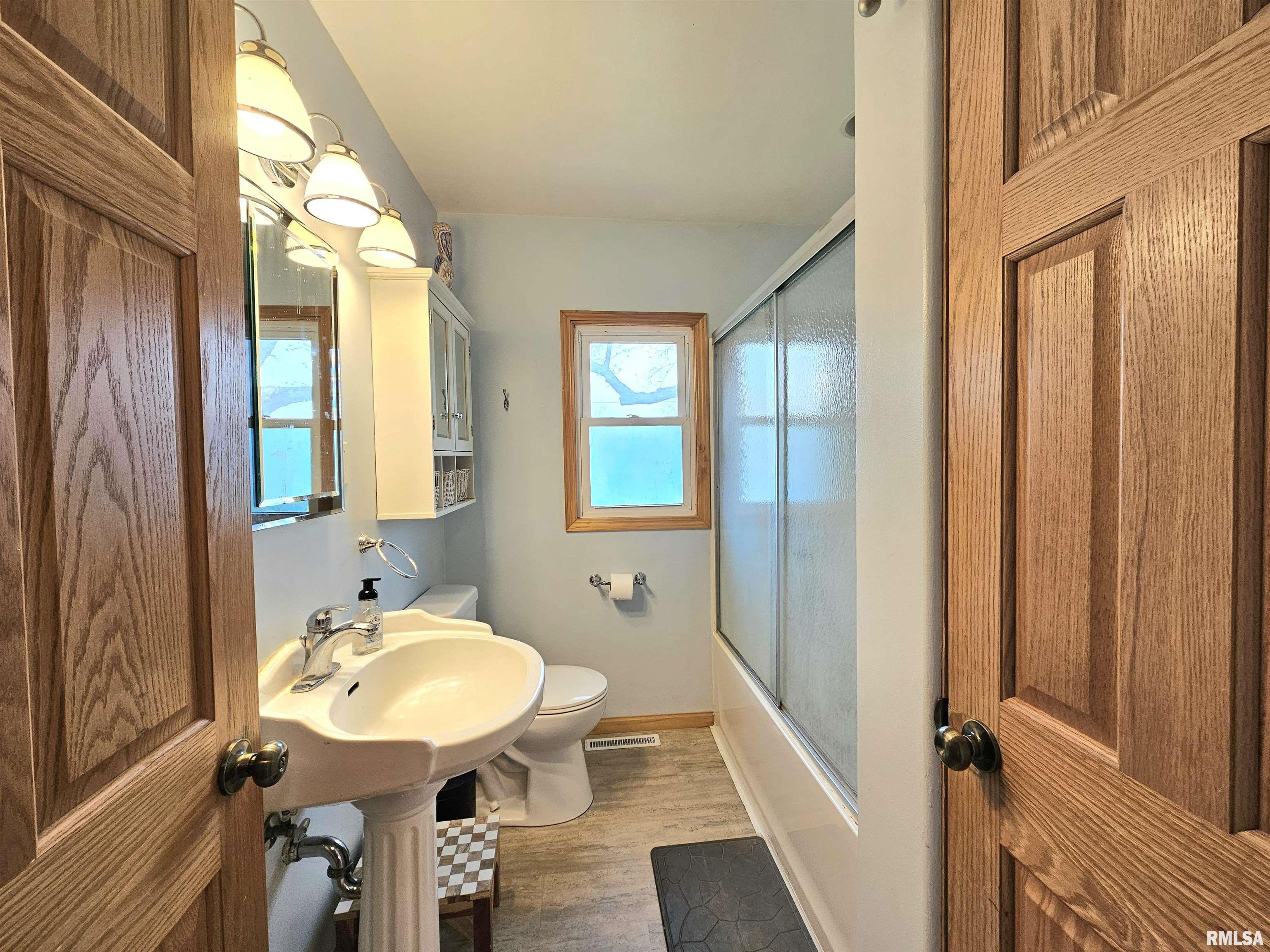 718 Cypress Street, Wilton, Iowa image 19