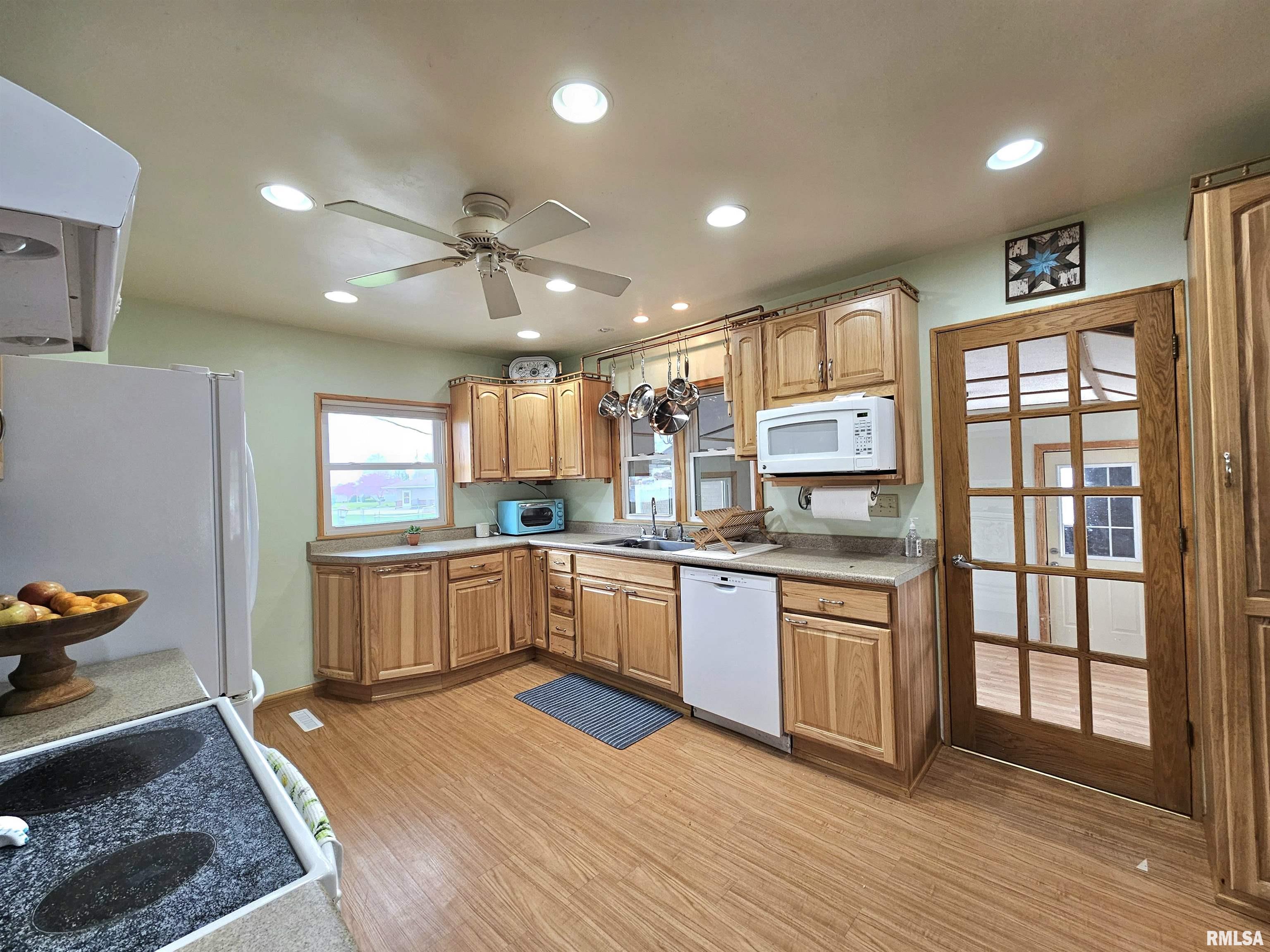 718 Cypress Street, Wilton, Iowa image 11