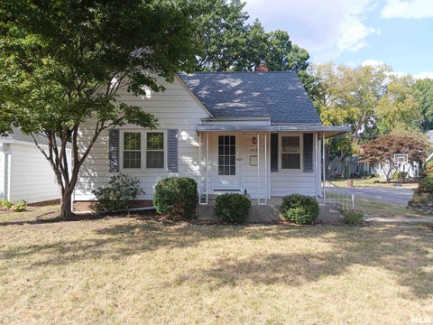 Homes For Sale - 1415 W Ash Street<br/> Springfield, IL 62704
