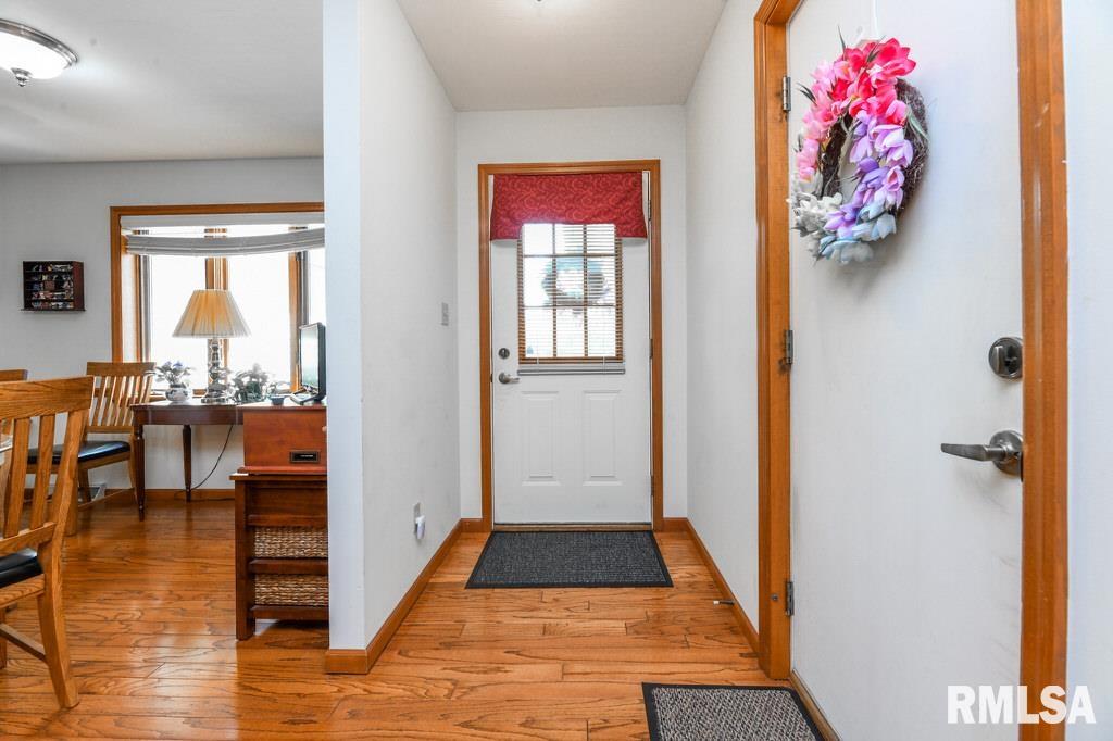 1901 Sun Mill Court, Springfield, Illinois image 10