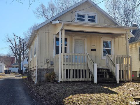 Homes For Sale - 1906 N Missouri Avenue<br/> Peoria, IL 61603