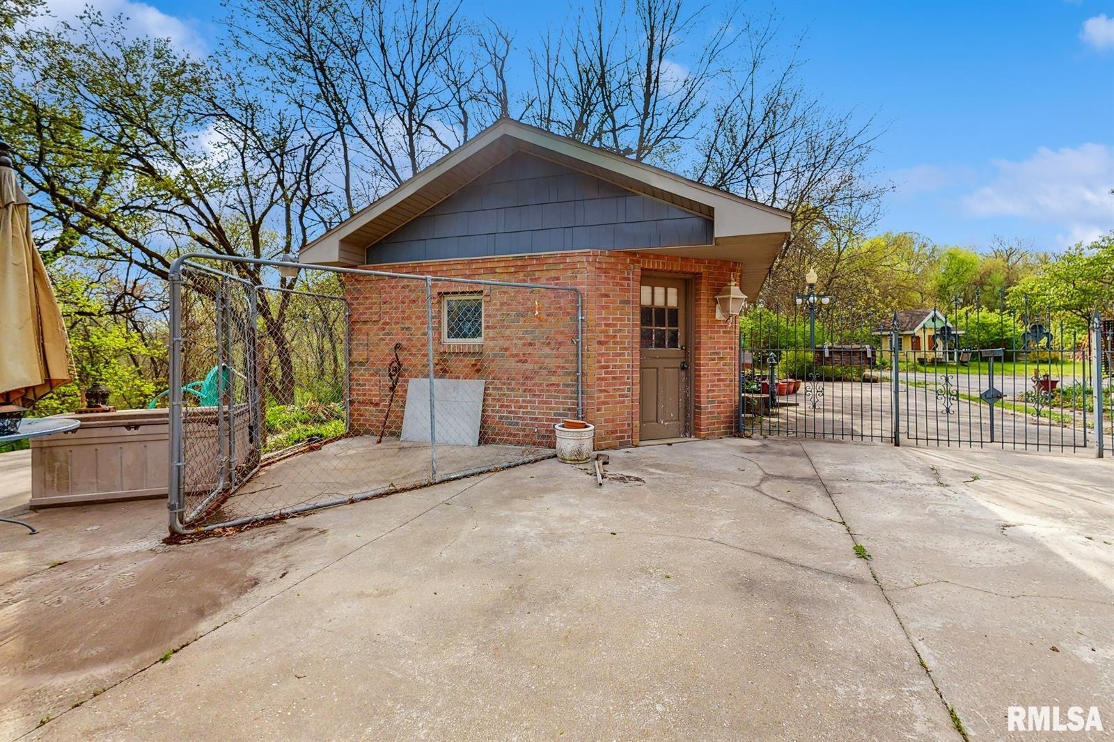 315 N 9th Street, Clinton, Iowa image 32